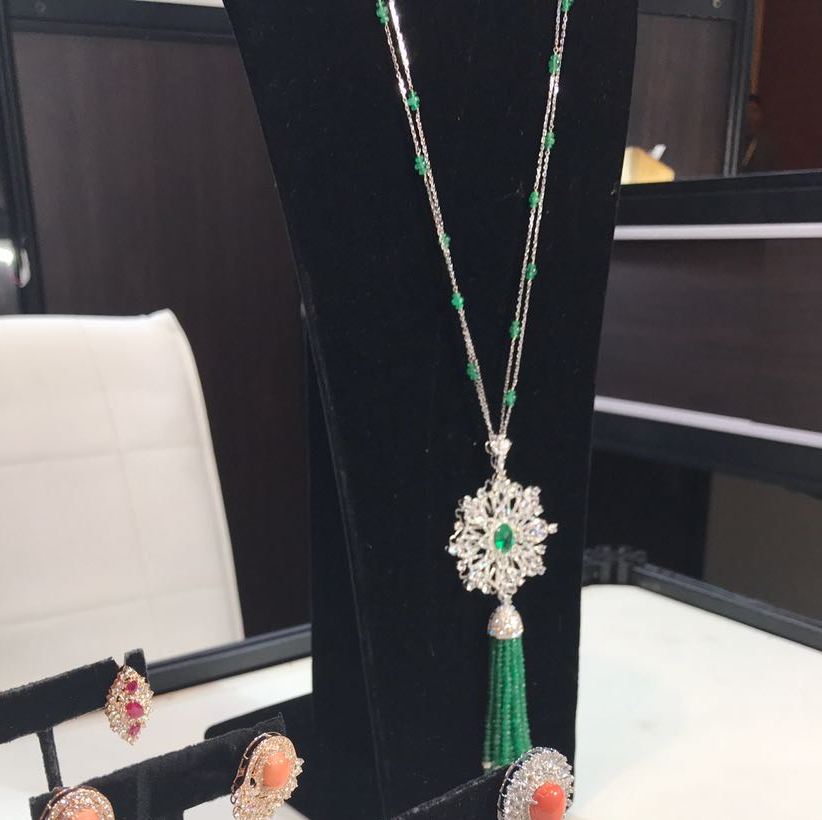 Diamond and Emerald Tassel  necklace by Wondercuts 